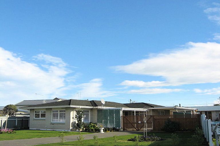 Photo of property in 602 Ballantyne Street, Frimley, Hastings, 4120