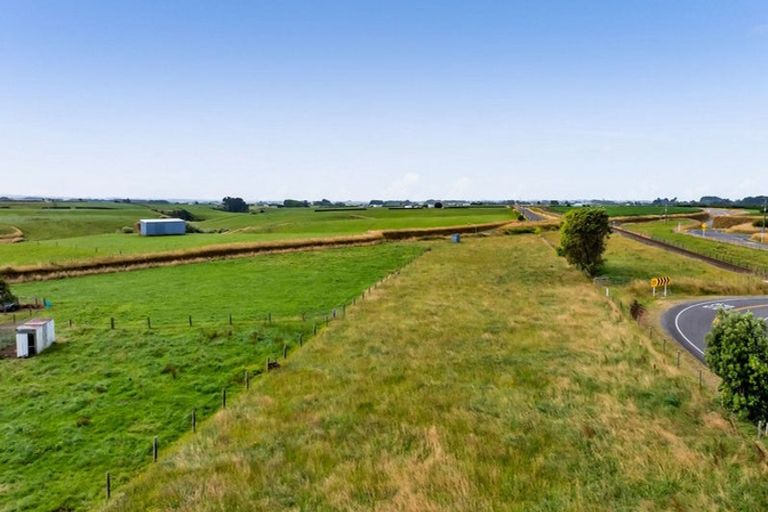 Photo of property in 36 Te Roti Road, Te Roti, Hawera, 4673