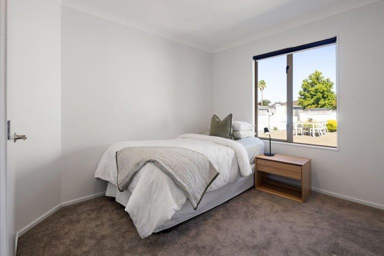 Photo of property in 2 Coleraine Drive, Rototuna, Hamilton, 3210