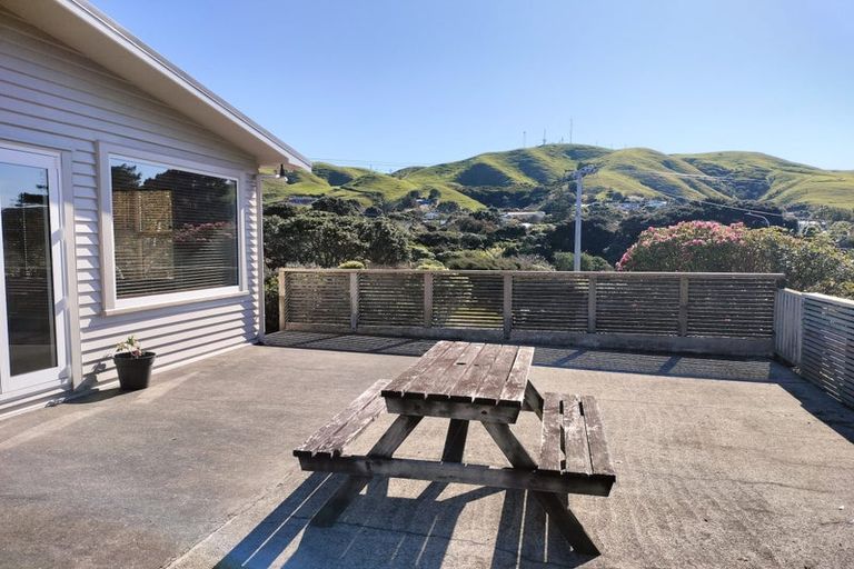 Photo of property in 1 Gray Street, Pukerua Bay, 5026