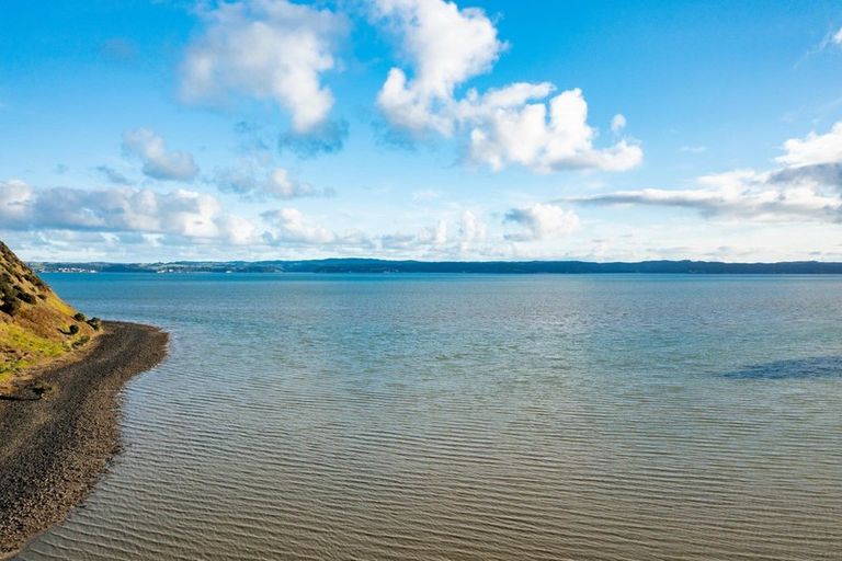 Photo of property in 4 Te Wairoa Lane, Tinopai, Matakohe, 0593