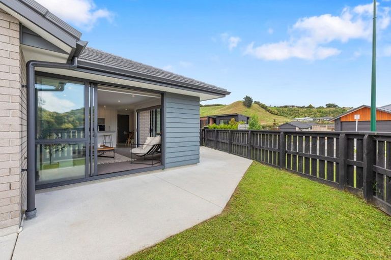 Photo of property in 170 Adler Drive, Ohauiti, Tauranga, 3112