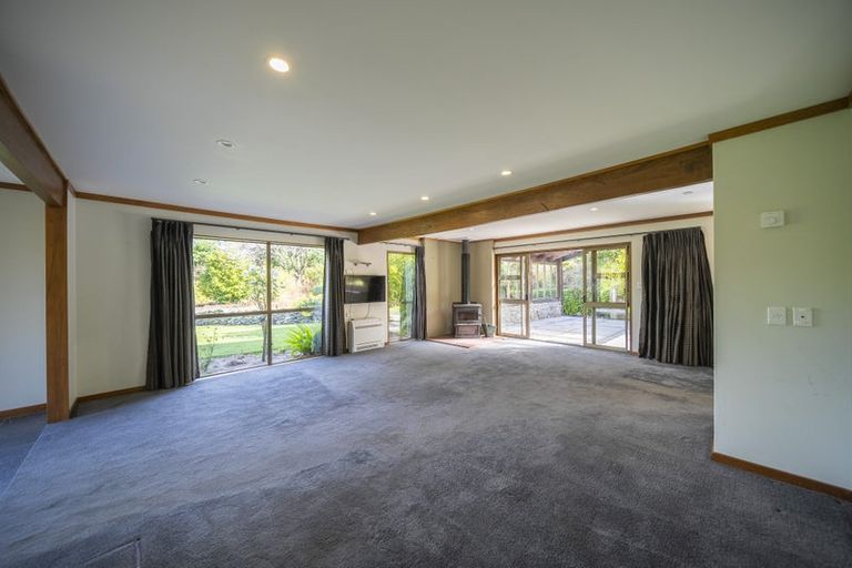 Photo of property in 72 Bush Street, Lumsden, 9730