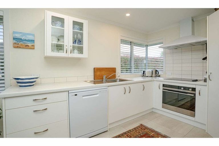 Photo of property in 43 Sarawak Drive, Kerikeri, 0230