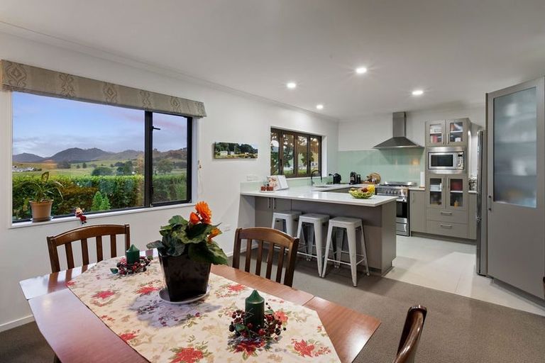 Photo of property in 39 Browns Drive, Waihi Beach, 3611