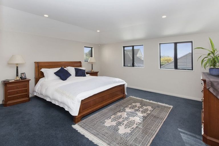 Photo of property in 54 Marble Wood Drive, Papanui, Christchurch, 8053