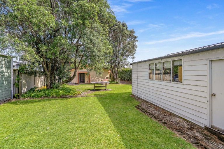 Photo of property in 21 Whiritoa Beach Road, Whiritoa, Whangamata, 3691