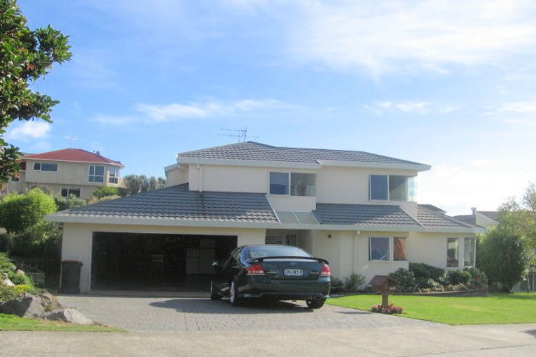 Photo of property in 7 Portage Place, Whitby, Porirua, 5024