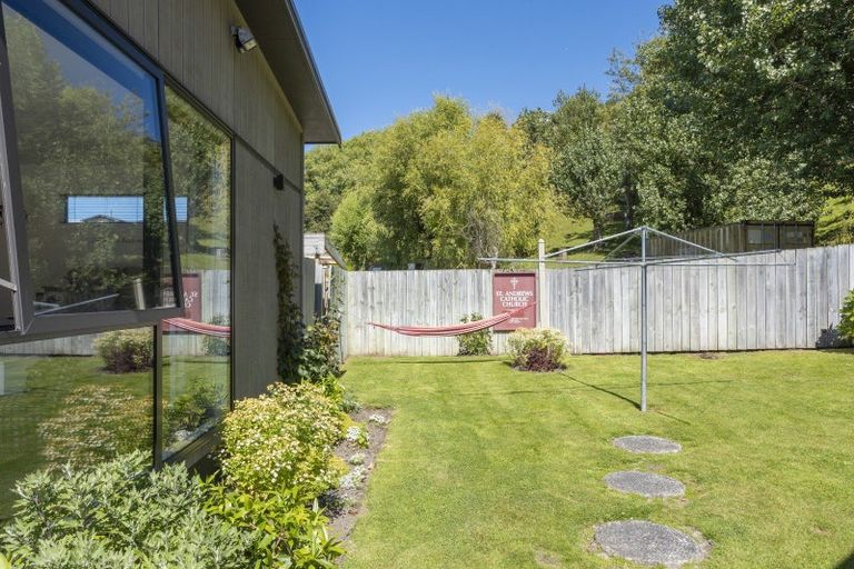 Photo of property in 2a Edna Street, Ocean View, Dunedin, 9035