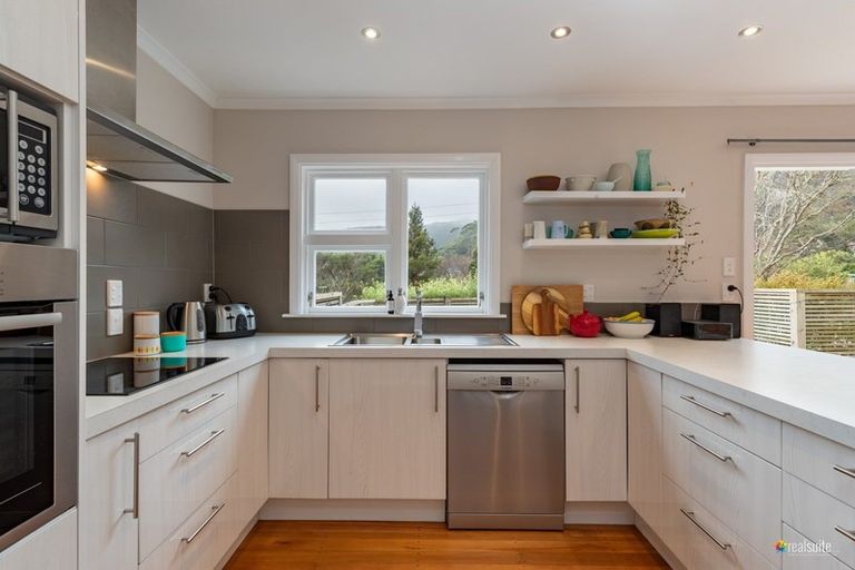 Photo of property in 108 Seddon Street, Naenae, Lower Hutt, 5011