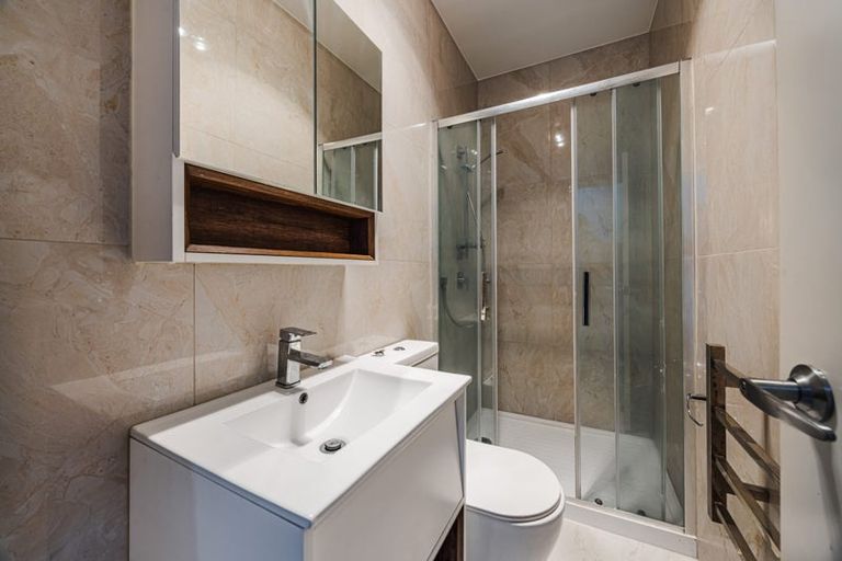 Photo of property in 10 Pasla Close, Papakura, 2110