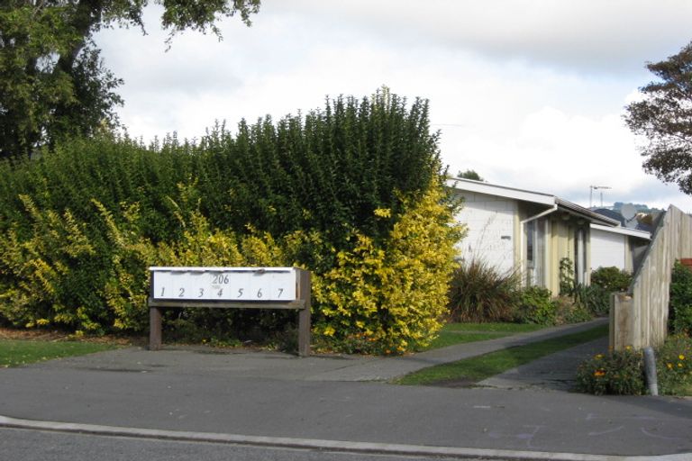 Photo of property in 1/206 Hastings Street East, Waltham, Christchurch, 8023