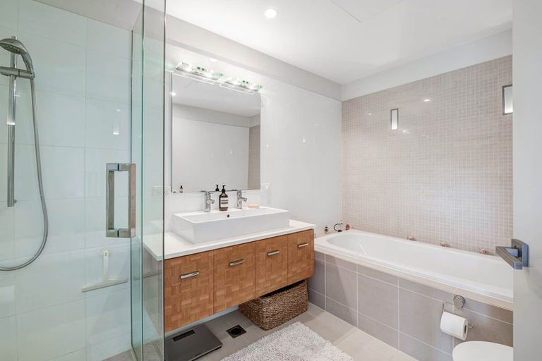 Photo of property in 19 Little Compton Mews, Snells Beach, 0920