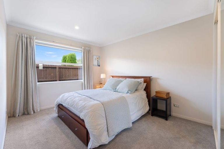 Photo of property in 21 Hyde Place, Halswell, Christchurch, 8025