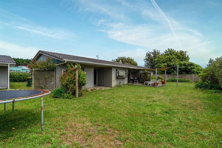 Photo of property in 20 Rua Avenue, Waitarere Beach, Levin, 5510