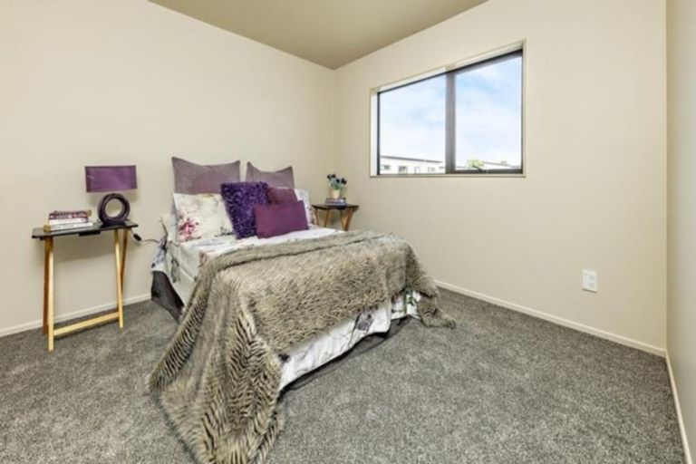 Photo of property in 11 Paneika Lane, Otahuhu, Auckland, 1062