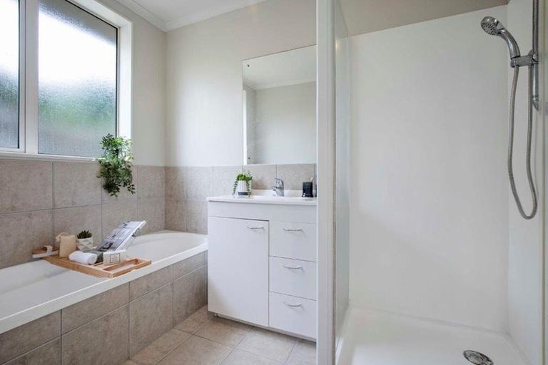 Photo of property in 29 Keri Vista Rise, Papakura, 2110