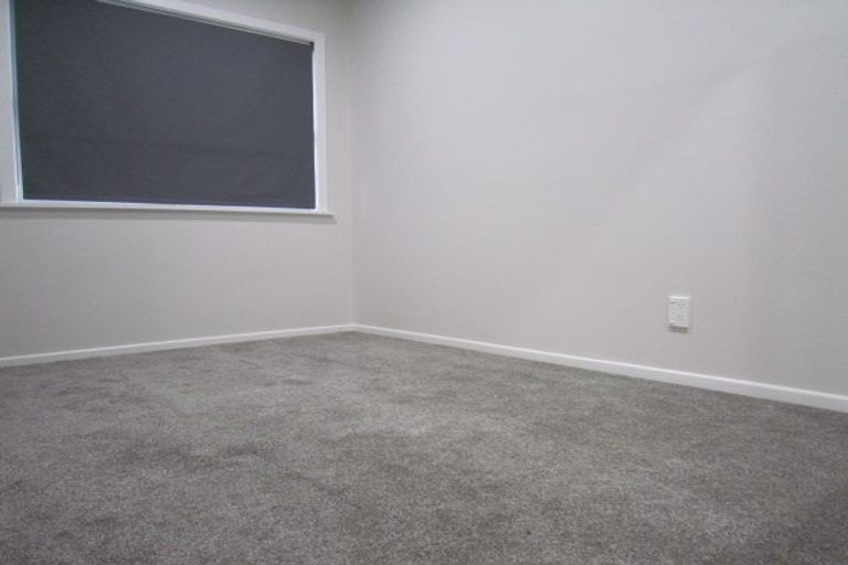 Photo of property in 1/402 Mount Albert Road, Mount Roskill, Auckland, 1041