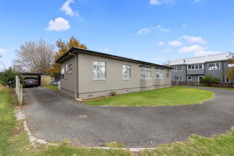 Photo of property in 74 Ngatai Road, Otumoetai, Tauranga, 3110