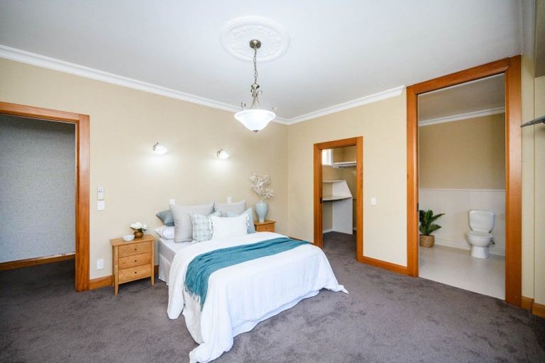 Photo of property in 18 Mahoe Avenue, Takaro, Palmerston North, 4410