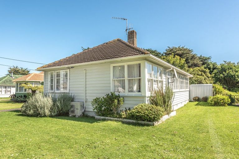 Photo of property in 73 Harper Street, Gonville, Whanganui, 4501