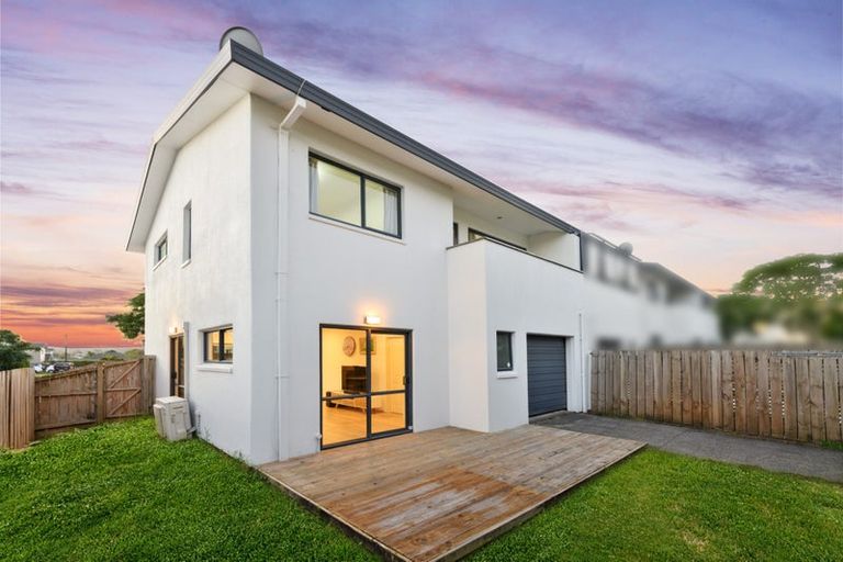Photo of property in 9 Butia Avenue, Henderson, Auckland, 0612