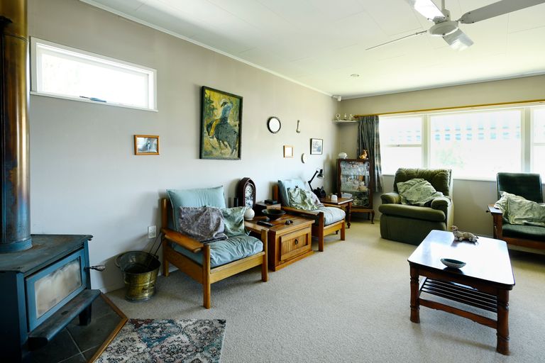 Photo of property in 34 Fergusson Street, Stoke, Nelson, 7011