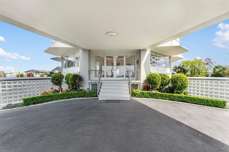 Photo of property in 1/90 Kitchener Road, Milford, Auckland, 0620