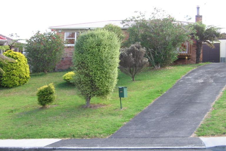 Photo of property in 43 Taupo Street, Green Bay, Auckland, 0604