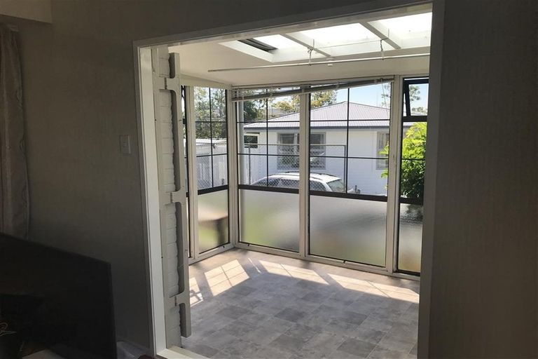 Photo of property in 4 Bellevue Road, Brookfield, Tauranga, 3110