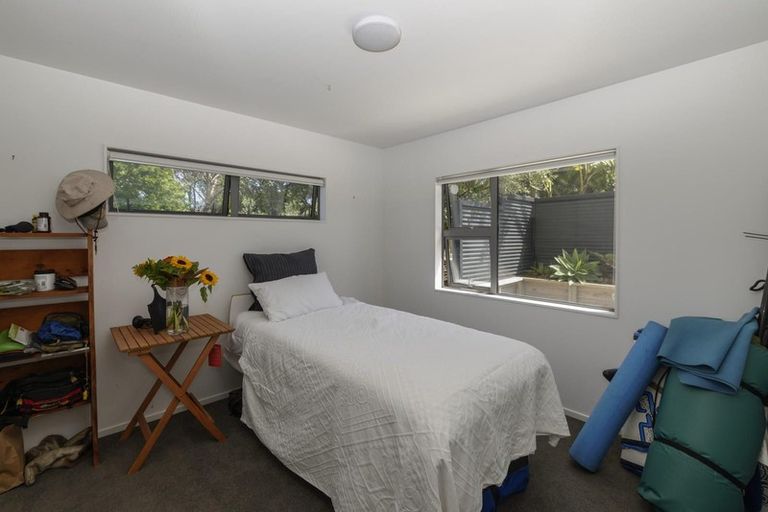 Photo of property in 133 Waitea Road, Muriwai, Waimauku, 0881