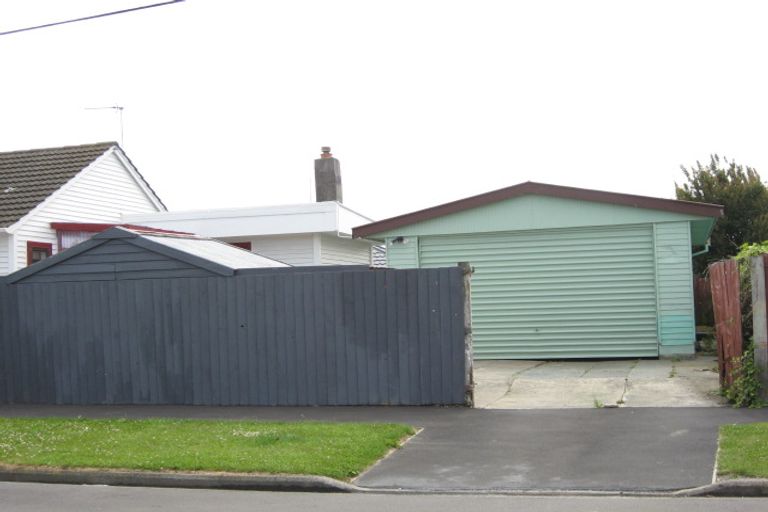 Photo of property in 1 Okeover Street, Woolston, Christchurch, 8062