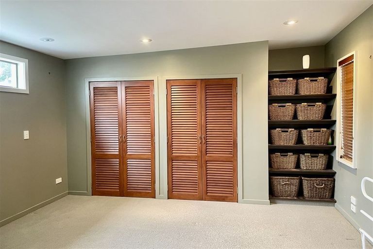 Photo of property in 2a/4 Fleet Street, Devonport, Auckland, 0624