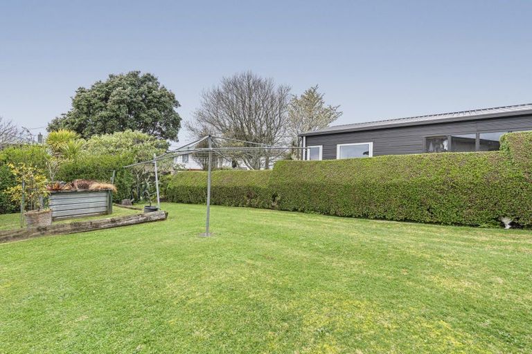 Photo of property in 82 Strange Street, Waitara, 4320