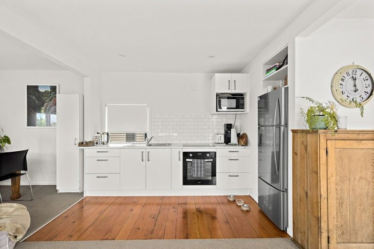 Photo of property in 14 Hythe Terrace, Mairangi Bay, Auckland, 0630