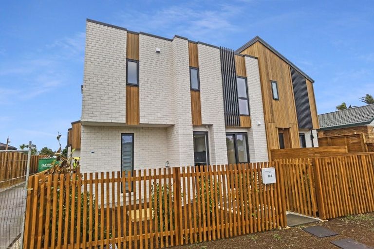 Photo of property in 41 Davington Way, Burswood, Auckland, 2013