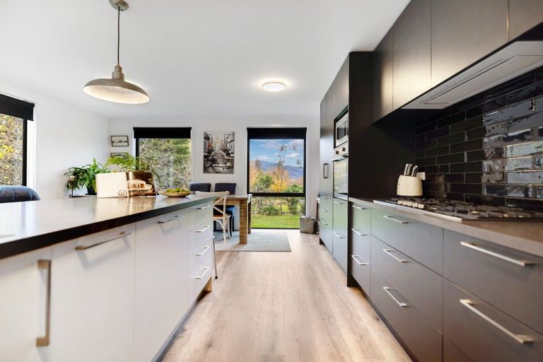 Photo of property in 54 Swann Road, Cromwell, 9384