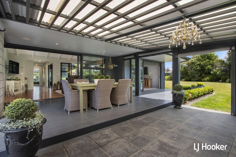 Photo of property in 131 Koutunui Road, Athenree, Katikati, 3177