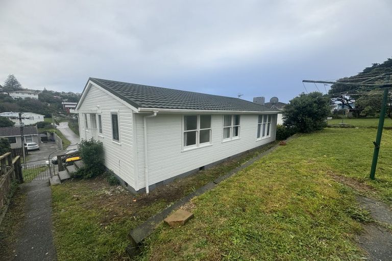Photo of property in 13 Taupiri Crescent, Titahi Bay, Porirua, 5022