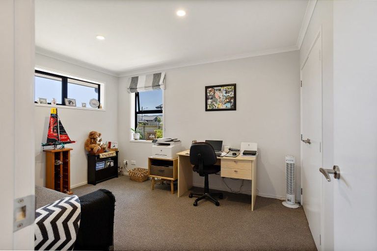 Photo of property in 29 Awatea Drive, Whitianga, 3510