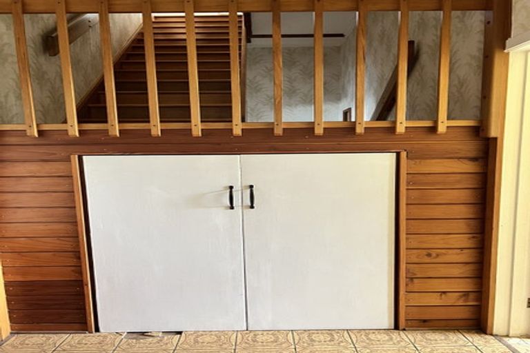 Photo of property in 31 Meeanee Quay, Westshore, Napier, 4110