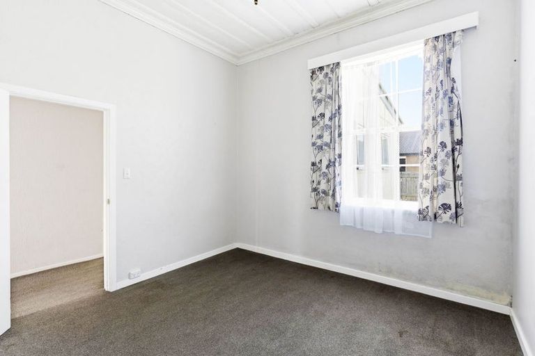 Photo of property in 1 Osmond Street, South Dunedin, Dunedin, 9012