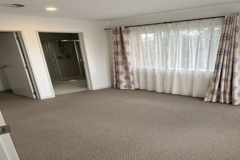 Photo of property in 4 Griffstan Lane, Howick, Auckland, 2010