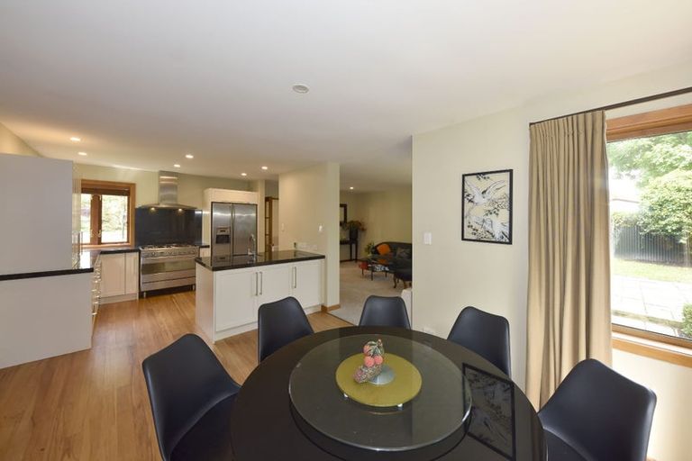 Photo of property in 90 Totara Street, Riccarton, Christchurch, 8041