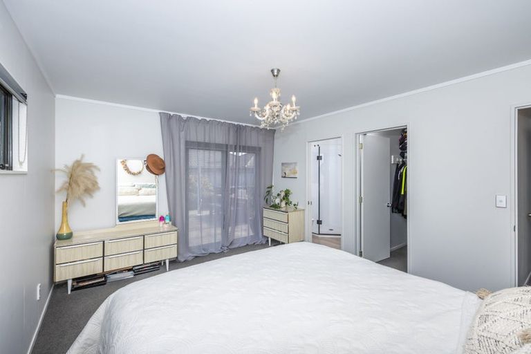 Photo of property in 33 Ayrshire Drive, Grandview Heights, Hamilton, 3200