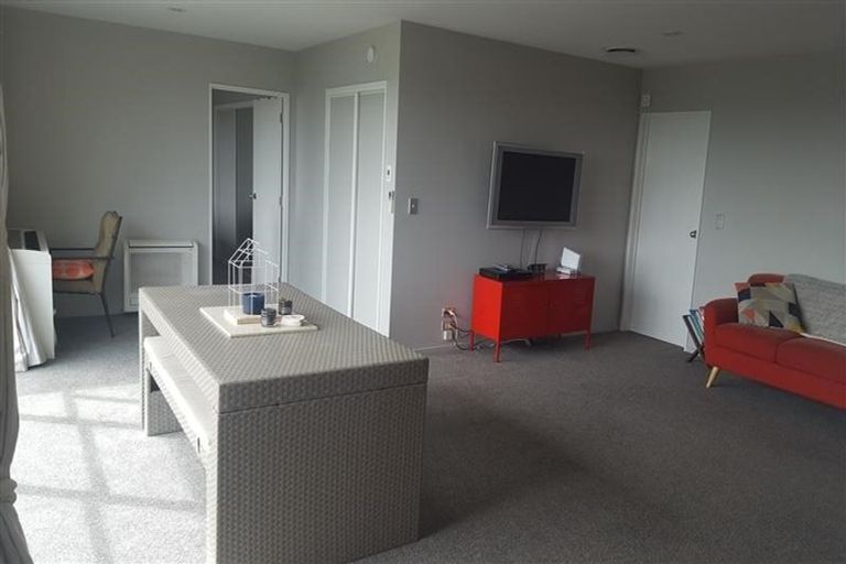 Photo of property in 75a Ravensdale Rise, Westmorland, Christchurch, 8025