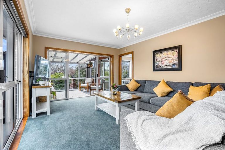 Photo of property in 239a Lake Terrace Road, Shirley, Christchurch, 8061