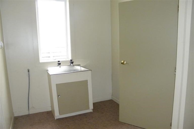 Photo of property in 46 Queen Street, Winton, 9720