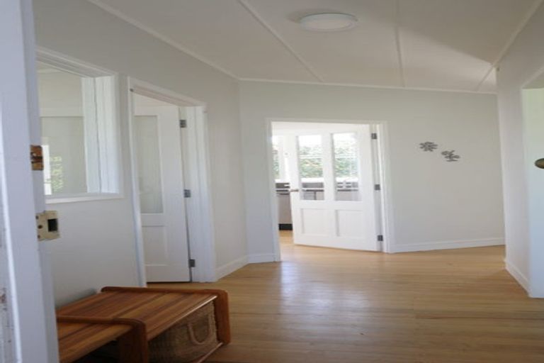Photo of property in 3/24 Hattaway Avenue, Bucklands Beach, Auckland, 2012