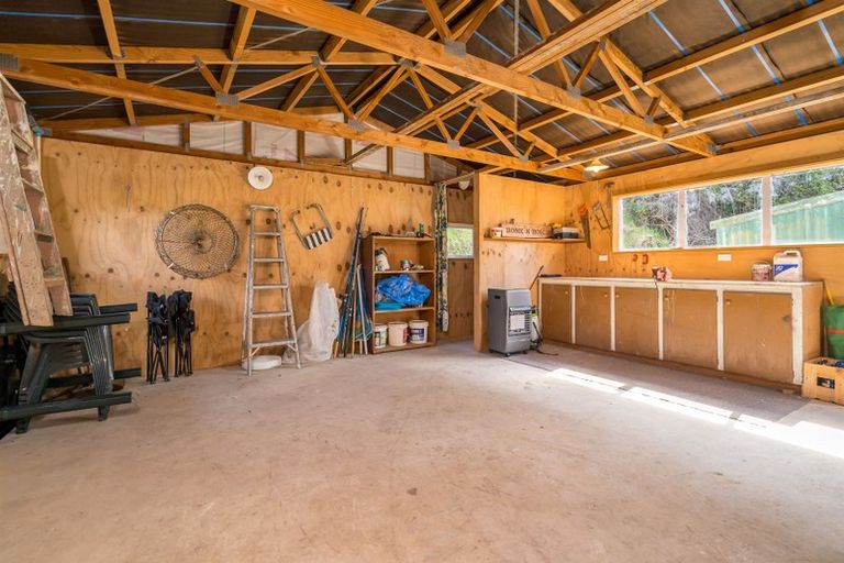 Photo of property in 1354 Toko Mouth Road, Toko Mouth, Milton, 9292